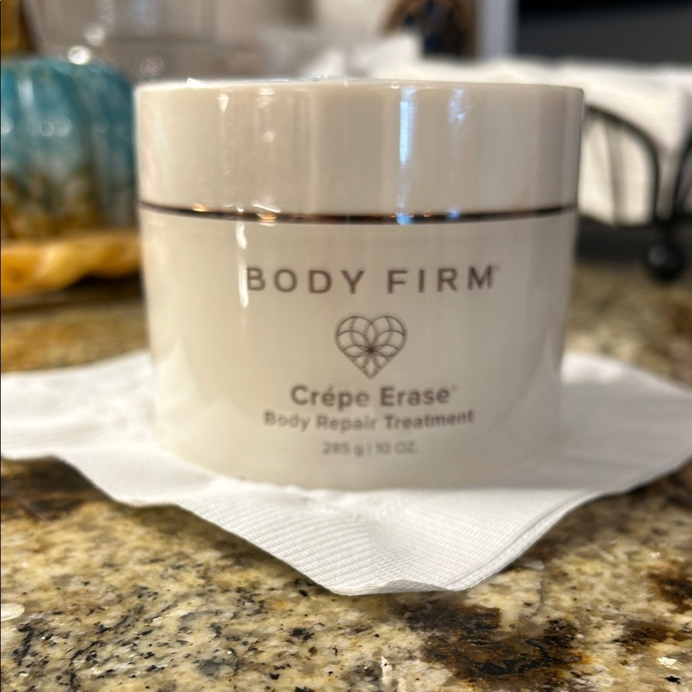 Body Firm Crème Erase Body Repair Treatment - White NEW SEALED 10 oz
